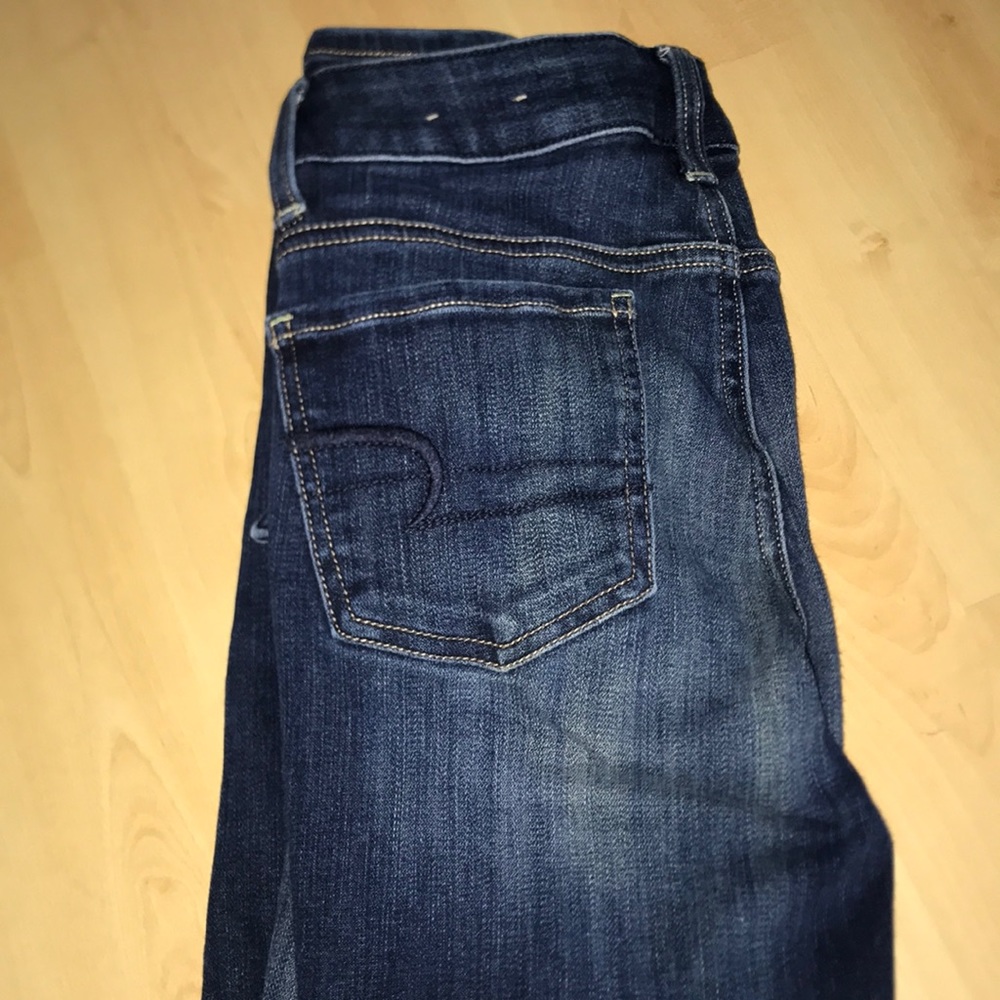 women’s jeans.